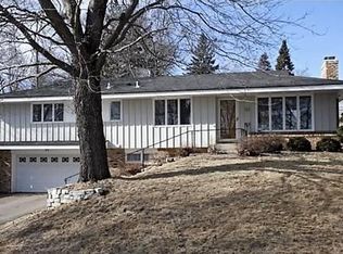 10639 Utica Cir, Bloomington, MN 55437