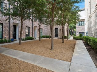 14957 Oak St, Addison, TX 75001