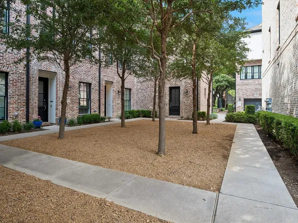 14957 Oak St, Addison, TX 75001