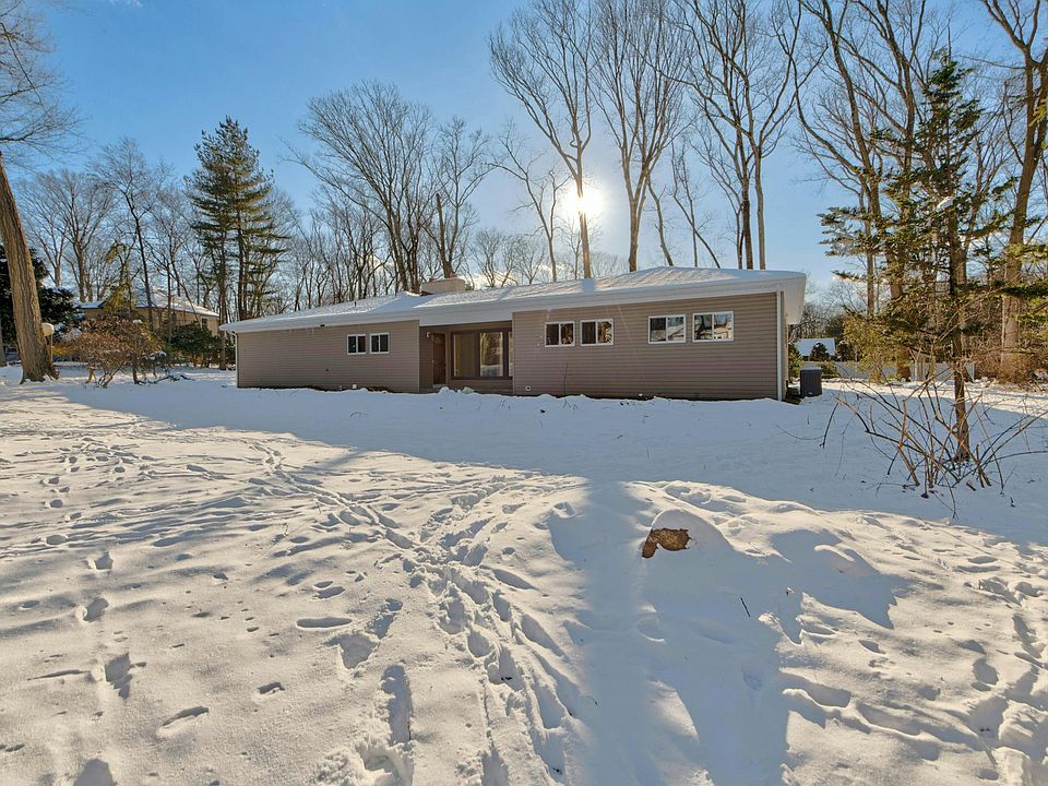 1st image of 16 Cypress Peak Ln #16
