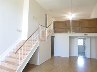 12633 Memorial Dr APT 72, Houston, TX 77024