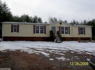 4996 La Crest Ct, Walkertown, NC 27051