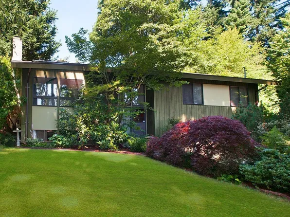 23711 80th Ln W, Edmonds, WA 98020