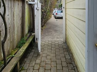 32A Meadow Dr, Mill Valley, CA 94941