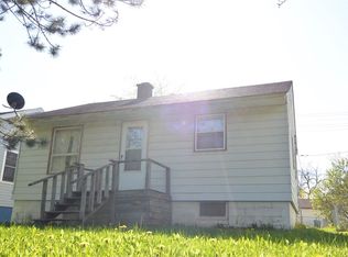 1519 17th Ave E, Hibbing, MN 55746