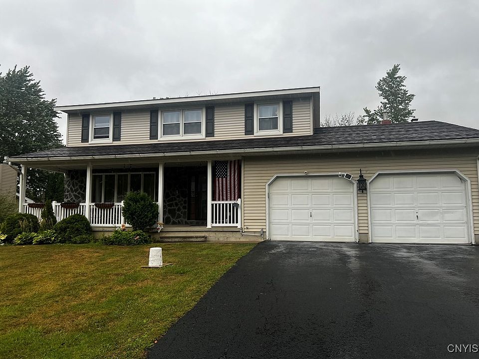 1st image of 217 Ramblewood Dr