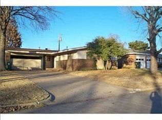1125 W Peebly Dr, Midwest City, OK 73110