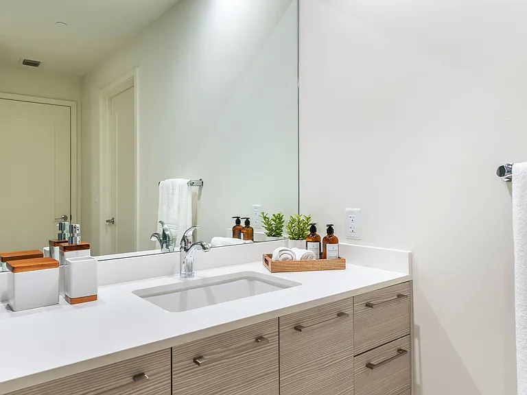 SoLe Mia Rentals — Photo 123