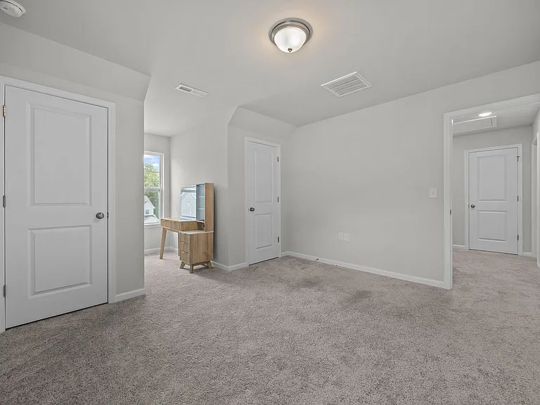 200 Beacon Hill Rd — Photo 44
