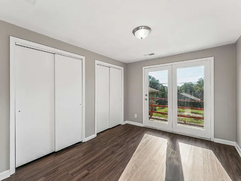 804 Pine St — Photo 28