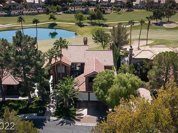 2nd image of 8361 Plum Creek Ct