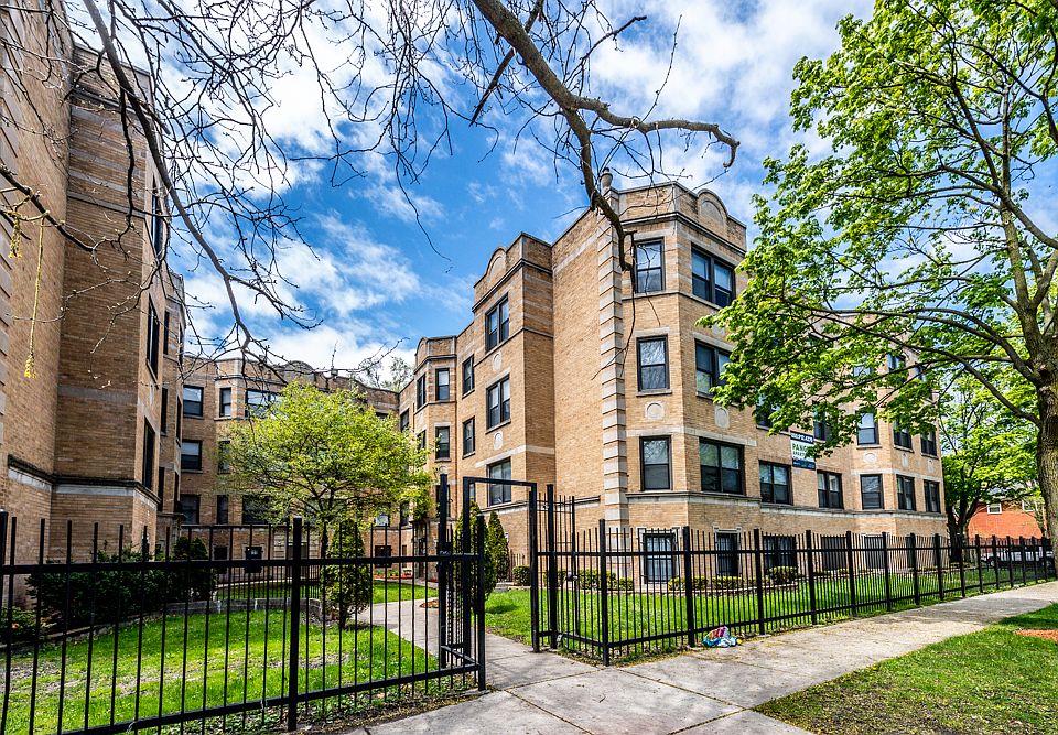 1st image of 8100 S Essex Ave APT 3
