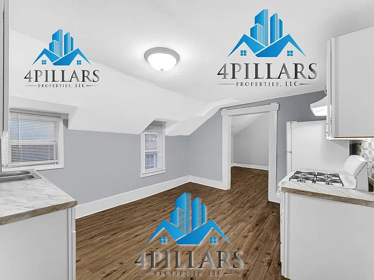 523 W Columbus Dr #2 — Photo 24