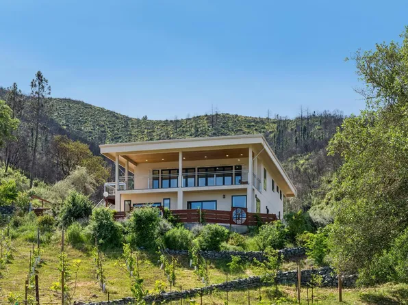 8353 - 8349 W Dry Creek Road, Healdsburg, CA 95448