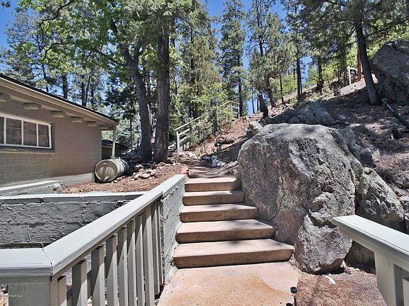 4th image of 4120 E Heavenly Heights Loop