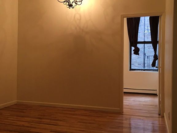 2nd image of 116 Stanton St APT 1