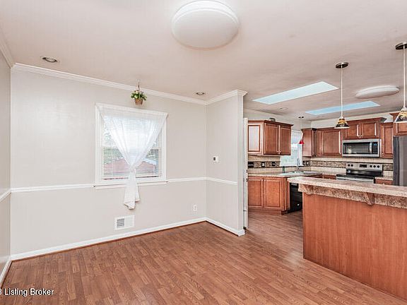 4th image of 3603 Glencreek Ln