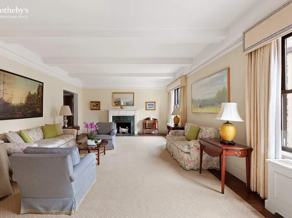 1049 Park Avenue image 1 of 12