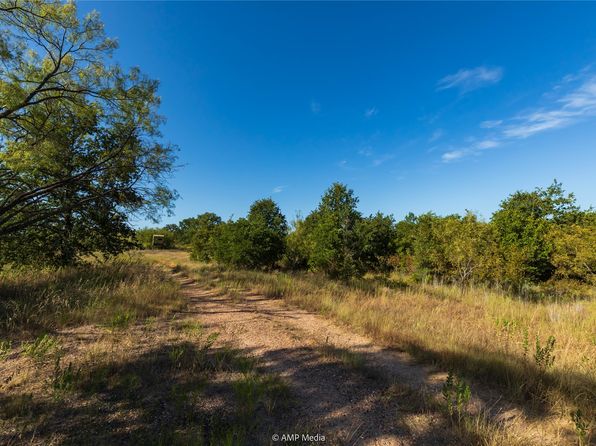 451 County Road 4975, Desdemona, TX 76445