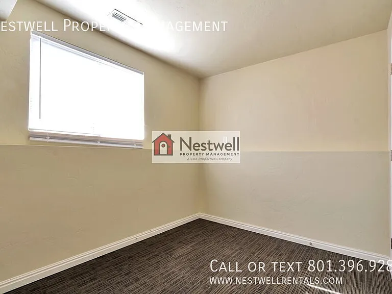 5676 S 3525 W — Photo 9