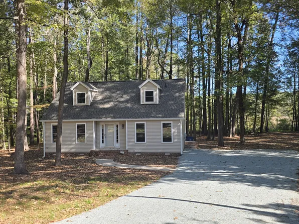 138 Landsbury Dr, Durham, NC 27707