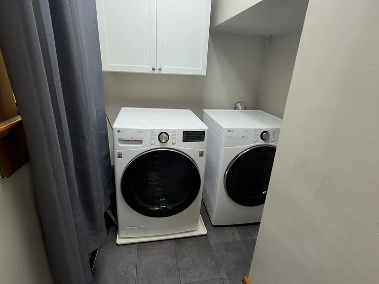 325 E Main St #2 — Photo 6