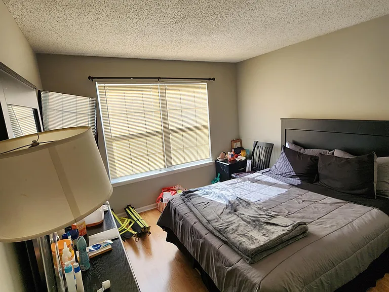 268 Matthews Dr — Photo 5