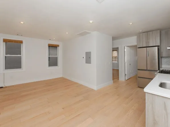 203 Pearsall Avenue image 4 of 35