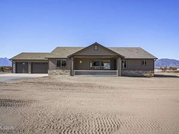 2754 E Valley Rd, Minden, NV 89423
