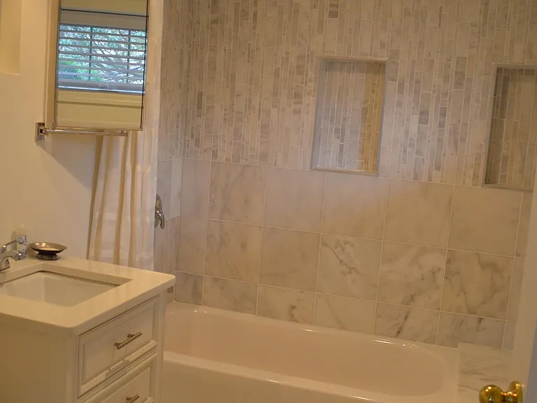 407 Summers Dr — Photo 7