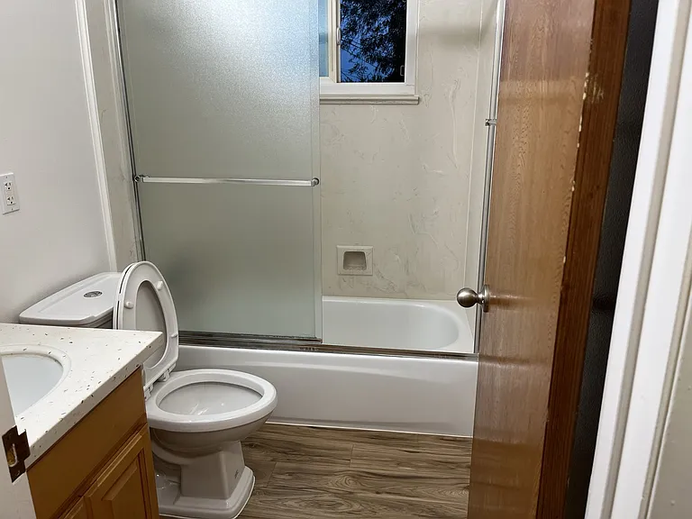 15991 Mateo St #7 — Photo 12