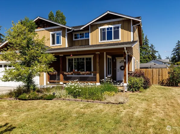 975 NW Longview Drive, Oak Harbor, WA 98277
