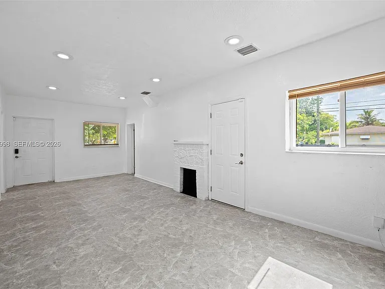 1199 NW 121st St — Photo 9