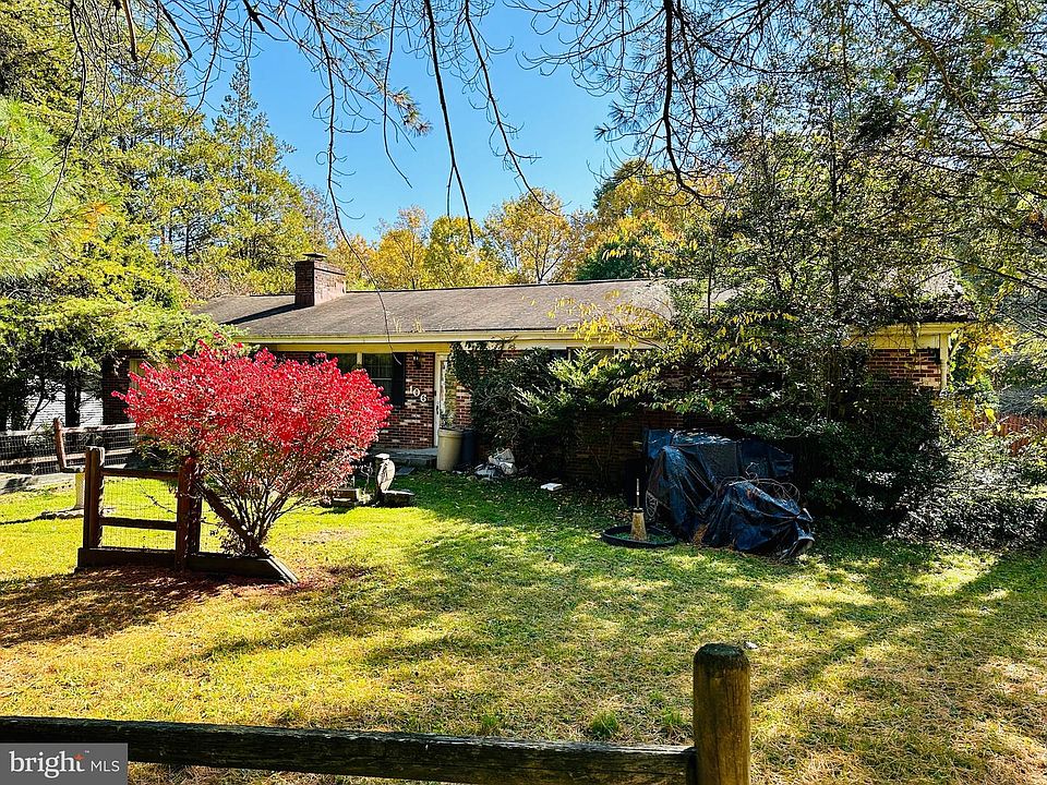 1st image of 106 Victory Ln