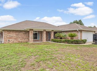 403 Plate Dr, Crestview, FL 32539