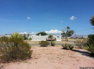 5586 N Parker Rd, Golden Valley, AZ 86413