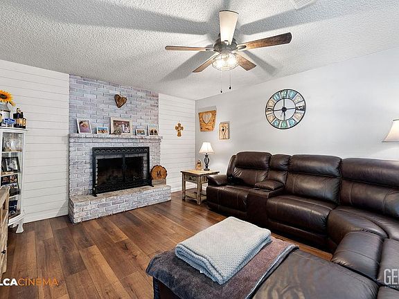 3rd image of 4608 Pinecastle Ave