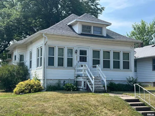 2321 7 1/2 St, East Moline, IL 61244