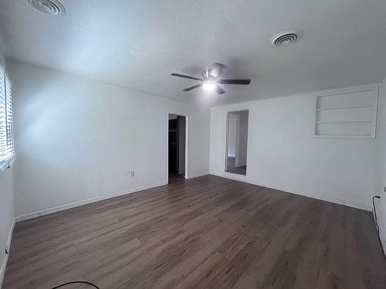 703 Westway Rd #B — Photo 6