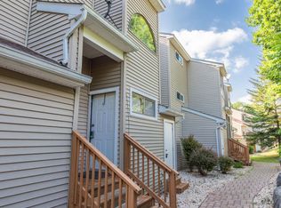 3307 Windermere Dr, Bushkill, PA 18324