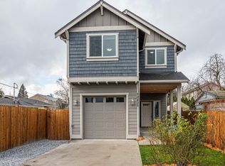 12435 1st Ave S, Burien, WA 98168