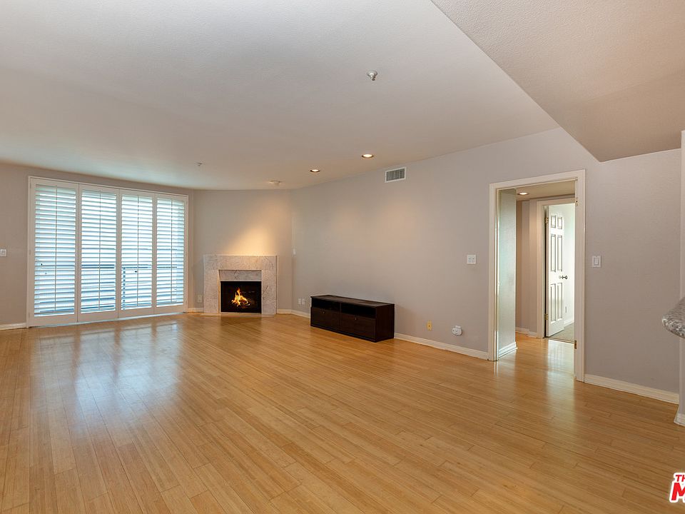 1st image of 1872 Midvale Ave APT 207