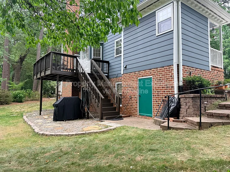 1208 Nottingham Dr — Photo 47