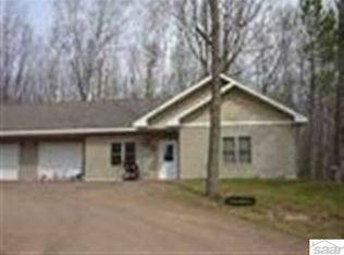 33 E Shadow Dr, Washburn, WI 54891