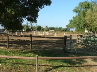 5855 E Jahant Rd, Acampo, CA 95220