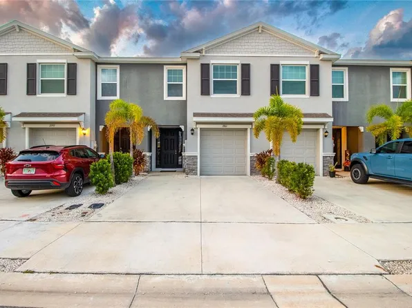 2801 Midnight Pearl Dr, Sarasota, FL 34240