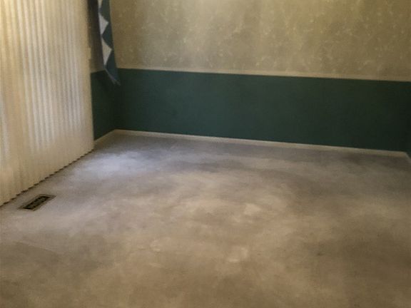 3rd image of 6297 Kings Pointe Cir