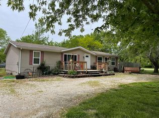 806 S 12th St, Humboldt, KS 66748