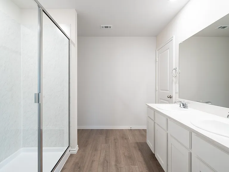 729 Orchid Way — Photo 15