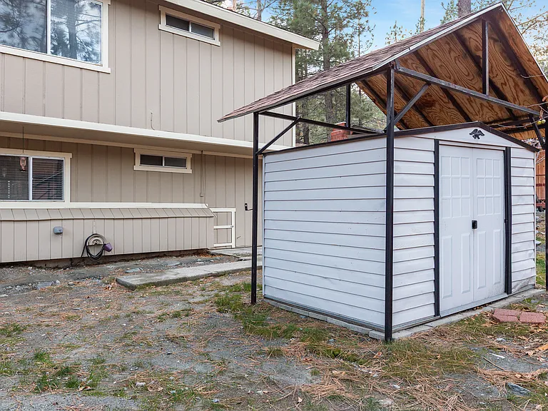 1832 Sparrow Rd — Photo 30